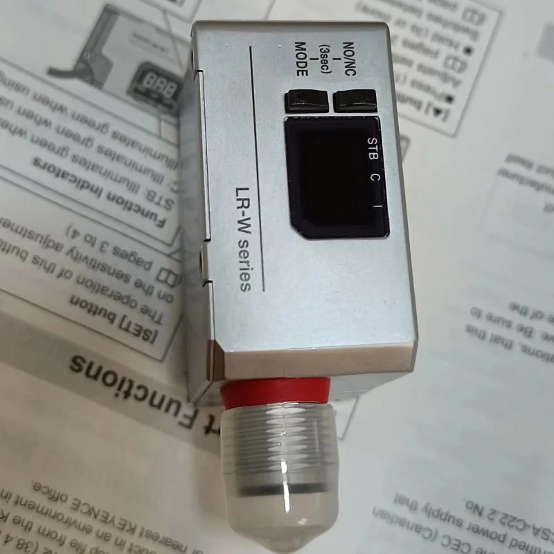 KEYENCE LR-W500C laserssaa датчики новые и оригинальные