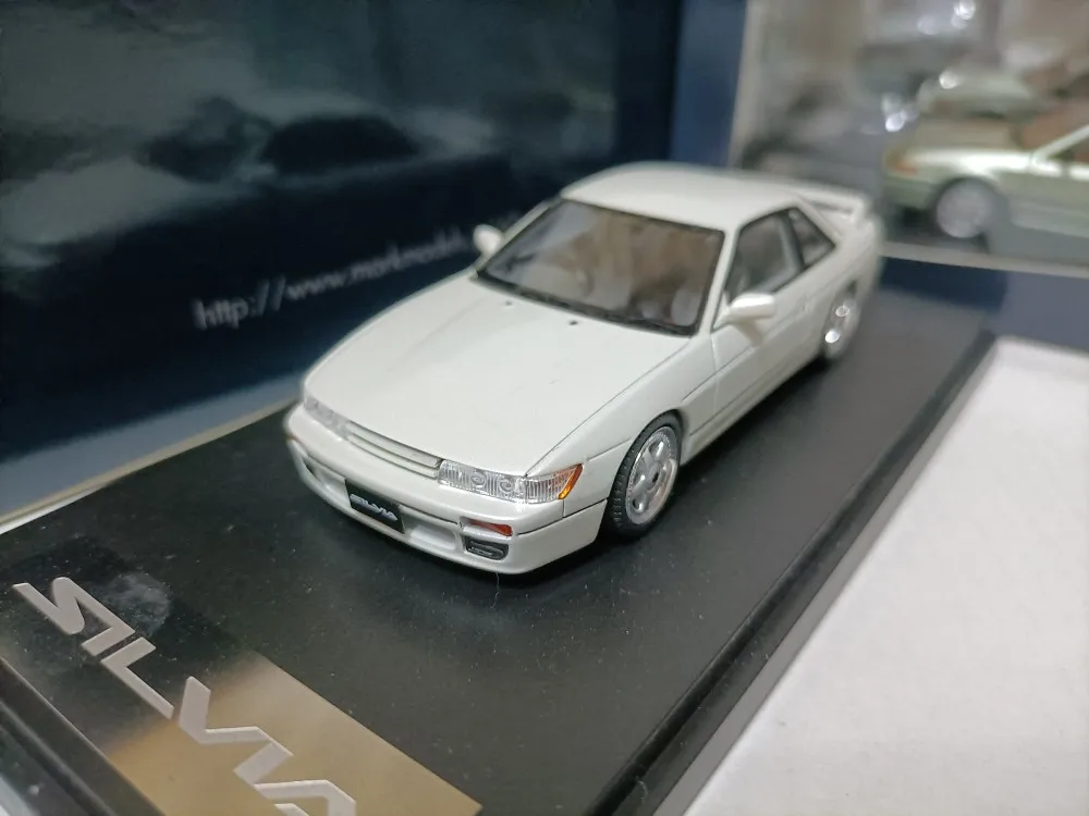 

Mark43 1/43 Nissan Silvia S13 Ks White Drift Chariot Car Model