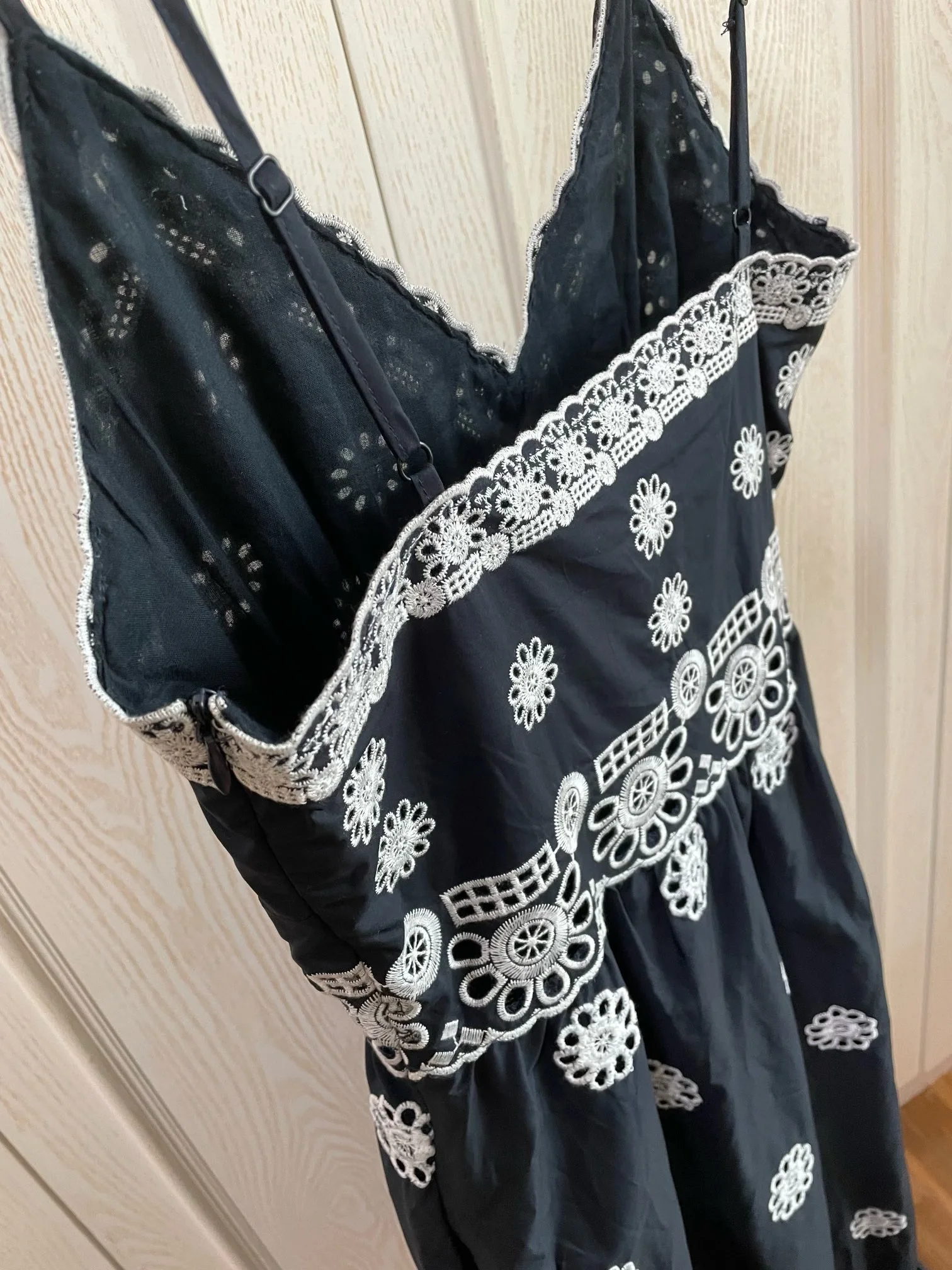 EVACANDIS женская новая высококачественная туника на тонких бретельках с вышивкой и