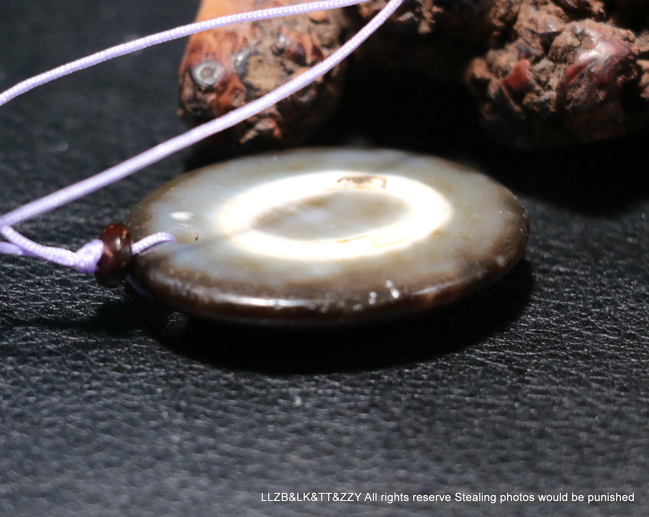 Уникальный стиль волшебная энергия Тибетский Старый Агат 1 глаз OM слово в форме