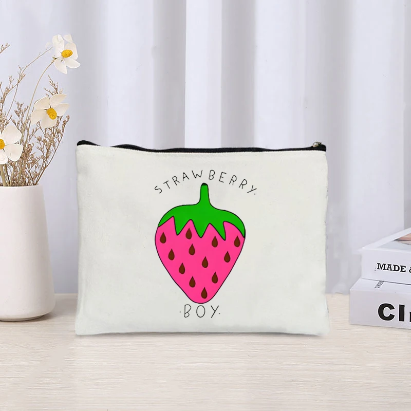 Женская косметичка с рисунком музыкального альбома melie дорожная для губной