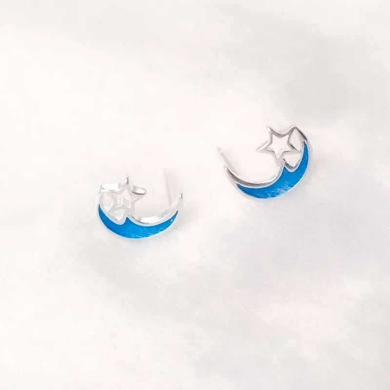 

Blue Enamel Moon Stud Earrings for Women Exquisite Cartoon Colorful Personality Piercing Pendientes Jewelry Aretes Accessories