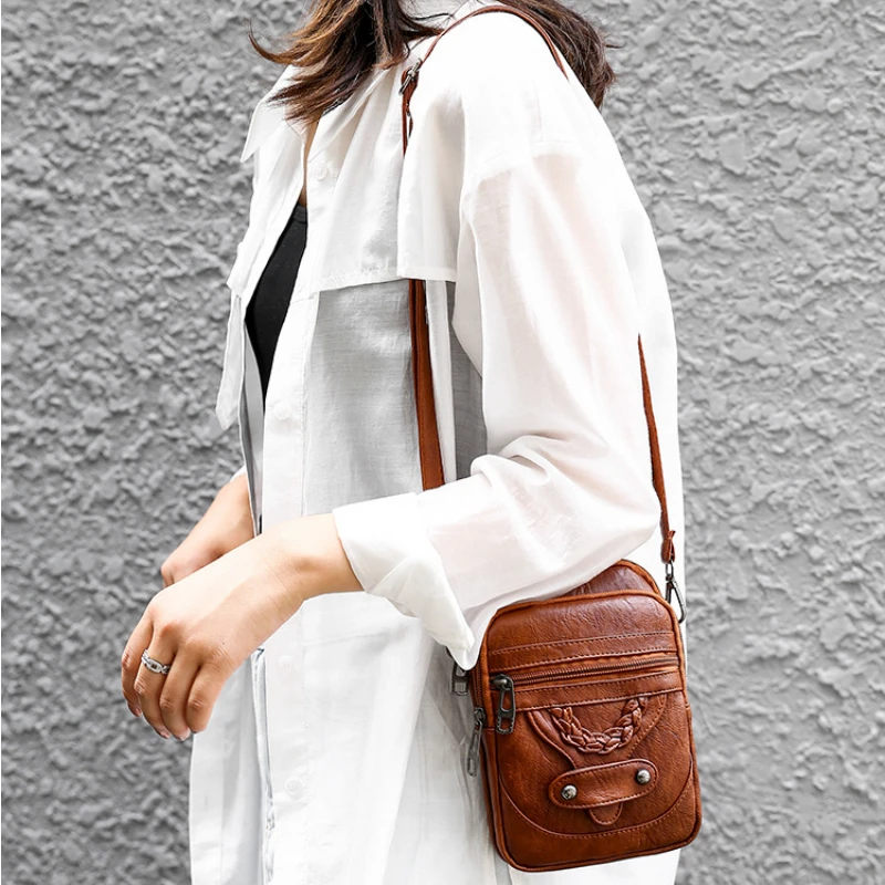 

Женская сумка в стиле ретро из мягкой искусственной кожи, модный саквояж на плечо для сотового телефона, маленькая сумочка через плечо, мног...