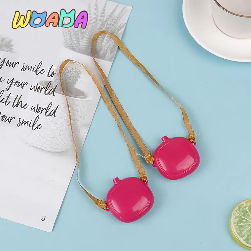 

New 1PCS Dollhouse Miniature Retro Kettle Out Water Bottle Model Doll Decor Accessories Toys With Shoulder Strap