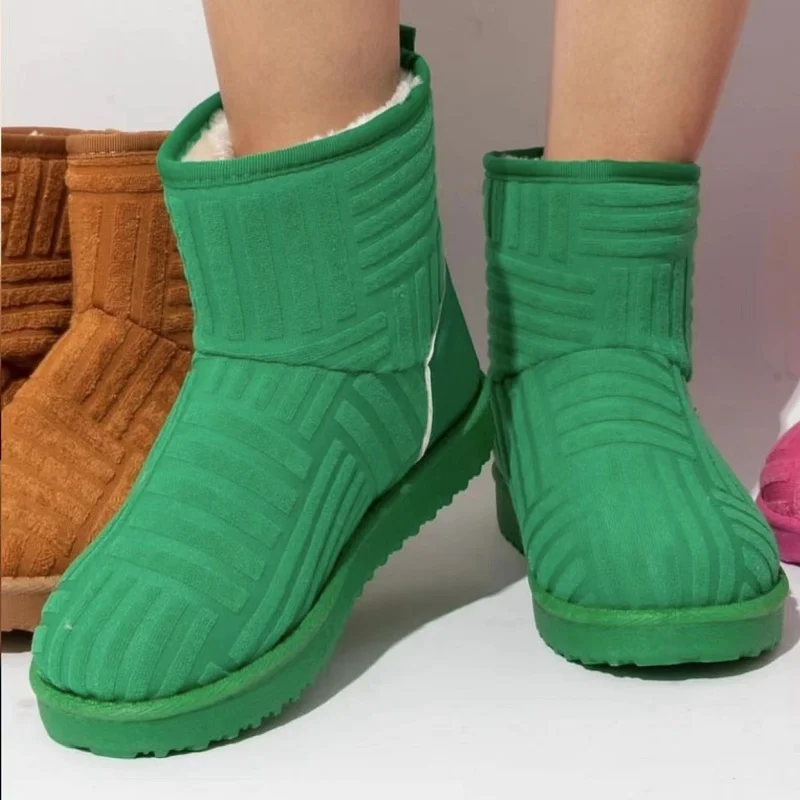 Купи 2023 New Women's Autumn /winter Thick Bottom Plus Velvet Thick Snow Boots Large Size Warm Towel Short Boots Cotton Shoes за 358 рублей в магазине AliExpress