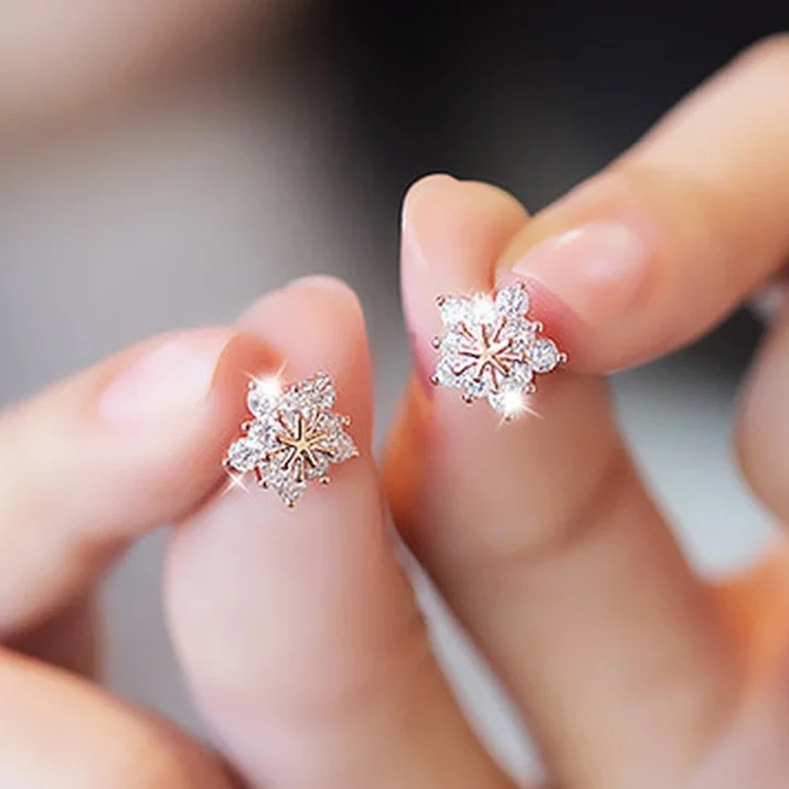 

Silver Rose Gold Peach Blossom Wreath Stud Earrings Fashion White Zircon Earrings for Women Wedding Engagement Jewelry Gift