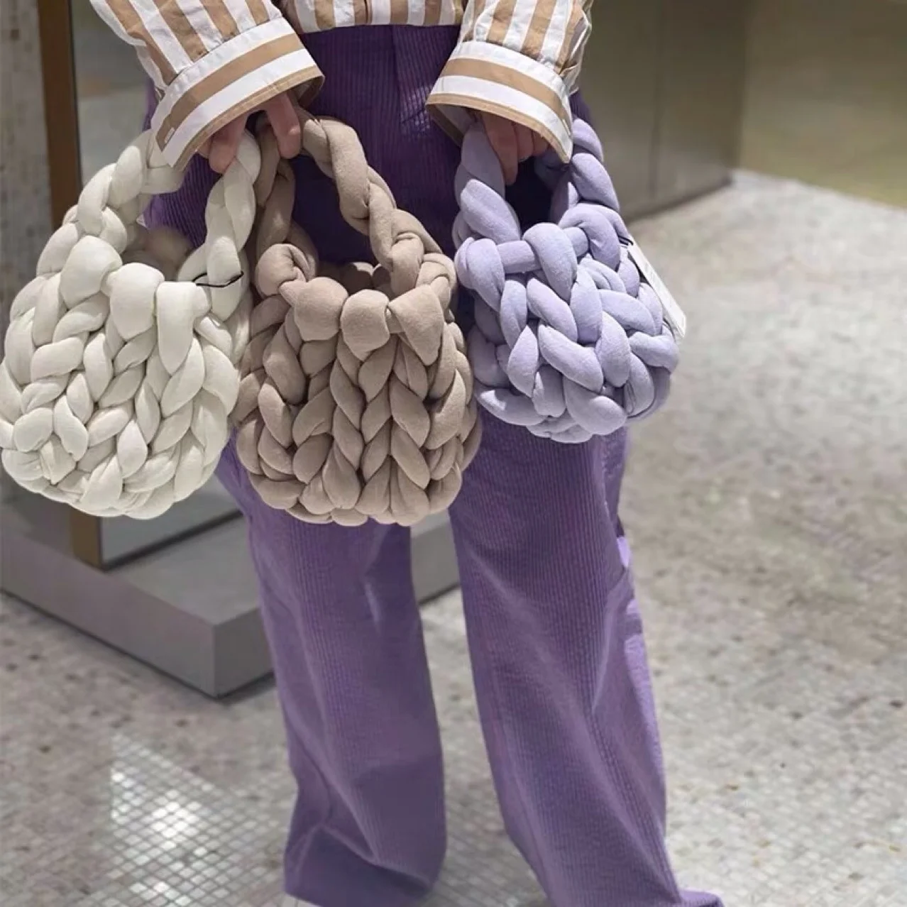 

Повседневные плетеные женские сумки из толстой веревки, дизайнерская Маленькая вязаная крючком сумка-тоут, роскошные вязаные ручные сумки, трендовые маленькие женские кошельки 2023