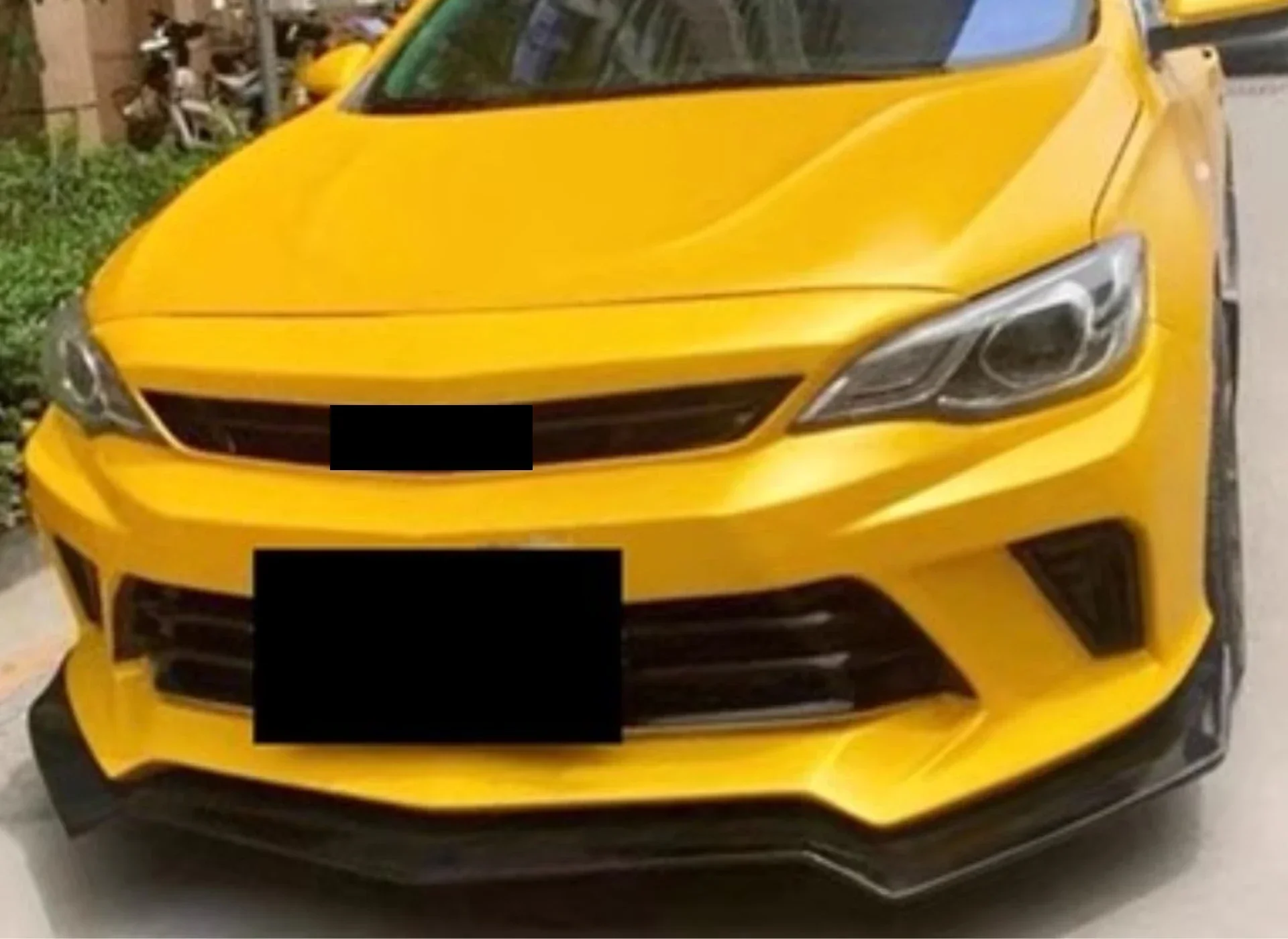 Фото Комплект обвесов для Chevrolet Cavalier Onix 2016-2019: передний и задний бамперы, боковые пороги, передний сплиттер №3