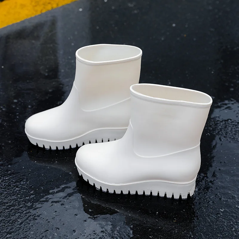 Fashionable Rain Boots Women's Adult Outerwear Water Shoes Non-Slip Waterproof All-Match Trend Four Seasons Mid-Tube Rain Boots