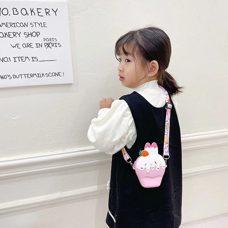 

Creative Cute Ice Cream Shoulder bags Silicone Cartoon Friut Children Kids Messenger Bag Crossbody Fashion Girls Coin Purse