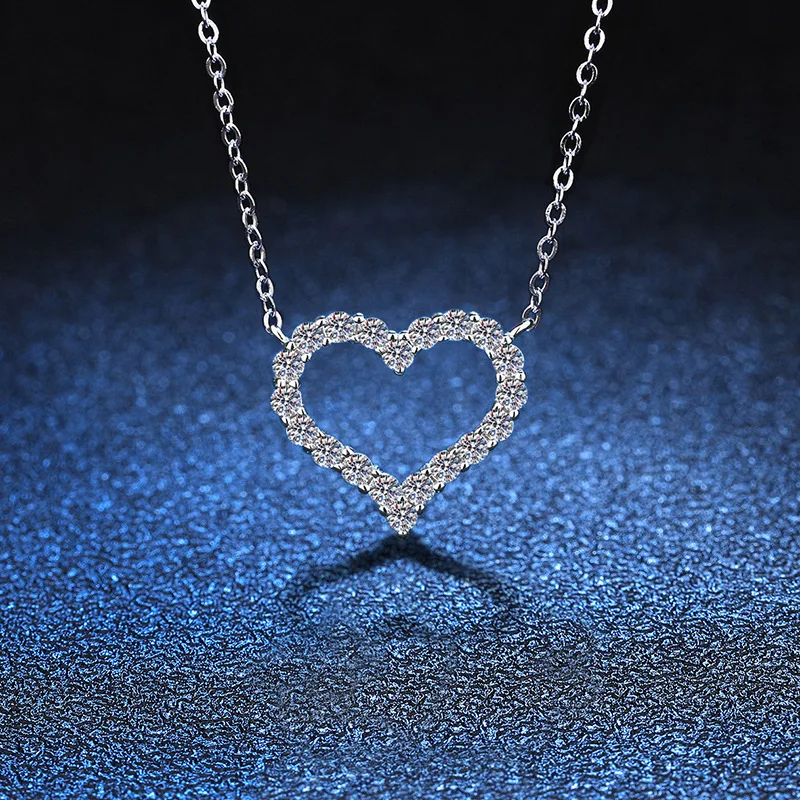 

100% 925 Sterling Silver 1.2ct D Color Round Moissanite Heart Pendant Necklace For Women Sparkling Wedding Party Fine Jewelry