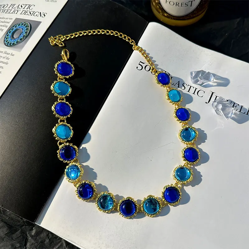 Medieval Retro Blue Beaded Necklace Vintage Big Blue Beads Chain Choker Necklace French Necklaces for Women Collar Jewelry Party