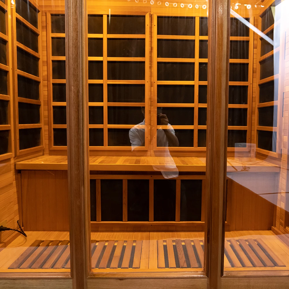 Цена по прейскуранту завода-изготовителя красная кормушка сухая сауна роскошная