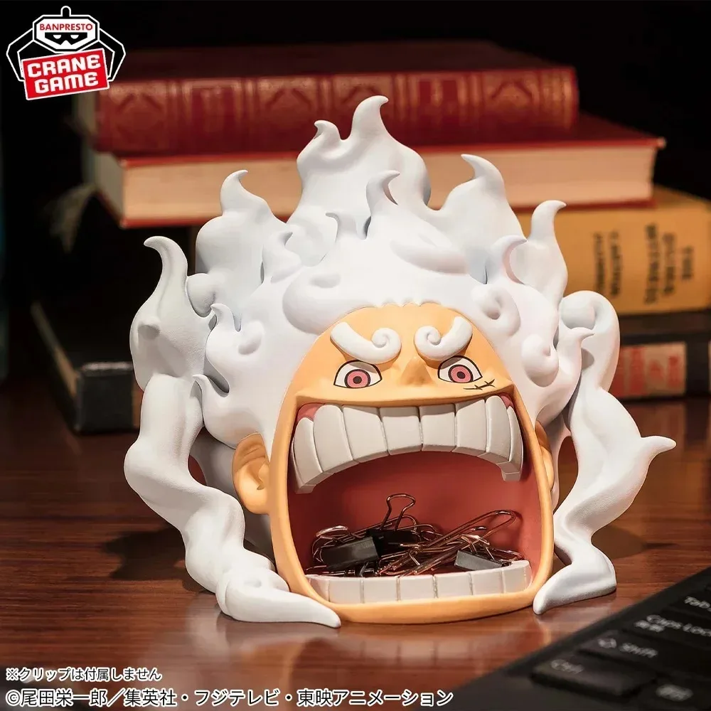 Фото Подставка для телефона Banpresto One Piece Figlife, различные модели: Луффи Gear5, Зоро, Кизару. Аниме-фигурка, настольный держатель, подставка для ручек, модель, игрушка, подарок. №4