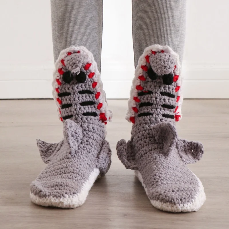 

2022 New Cartoon Fashion Women's Breathable Cotton Socks Cute Crocodile Solid Color Knitted Socks Girls Winter Warm Floor Socks