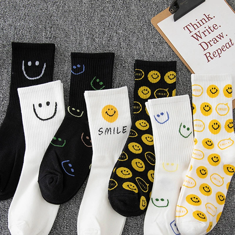 

Носки женские на осень и зиму, милые японские хлопковые носки, уличные черно-белые чулки в стиле хип-хоп для пар