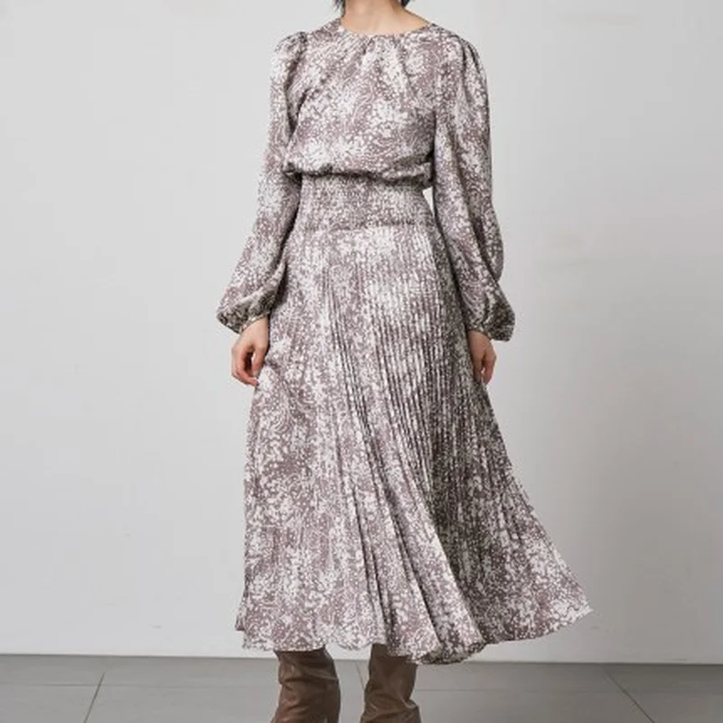 

2022 Spring V-Neck Long Sleeve Vintage Print Dresses Women Casual High Waist Hip Pleat Design A-Line Vestidos New Slim Robe Wild