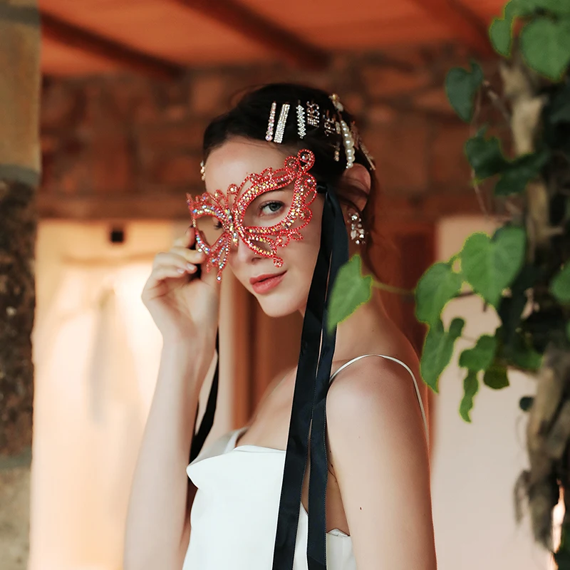 Модная маска для лица "Miallo Fashion Rhineston Butterfly" с камнями для женщин, аксессуары для праздничных маскарадов в стиле гипербола, роскошный ювелирный подарок.