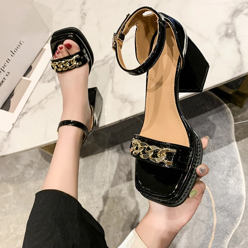

Women Flat Platform Shoes Hidden Height Heels Japanese Style Women's Casual Loafers for Summer Chain Decoration Heels Dress Shoe