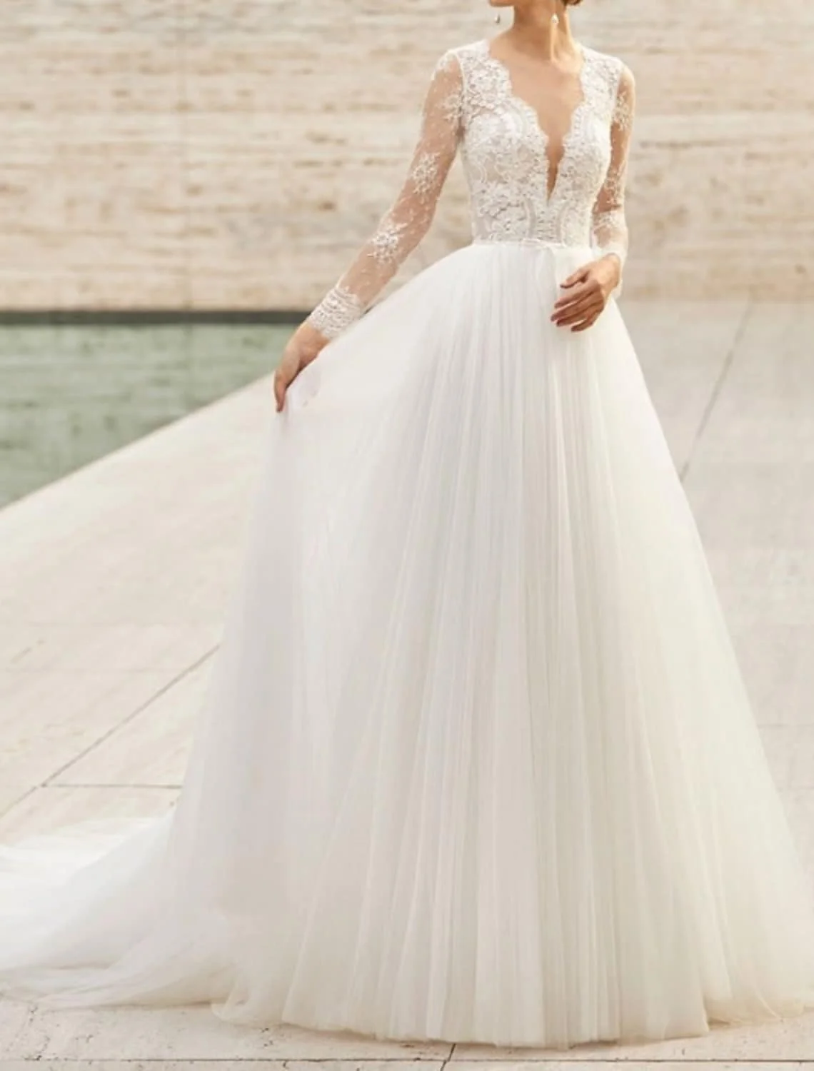 Купи A-line Wedding Dress 2023 V Neck Lace Long Illusion Backl Appliques Bride Party Gowns Vestidos De Noiva Robe Mariage за 7,796 рублей в магазине AliExpress