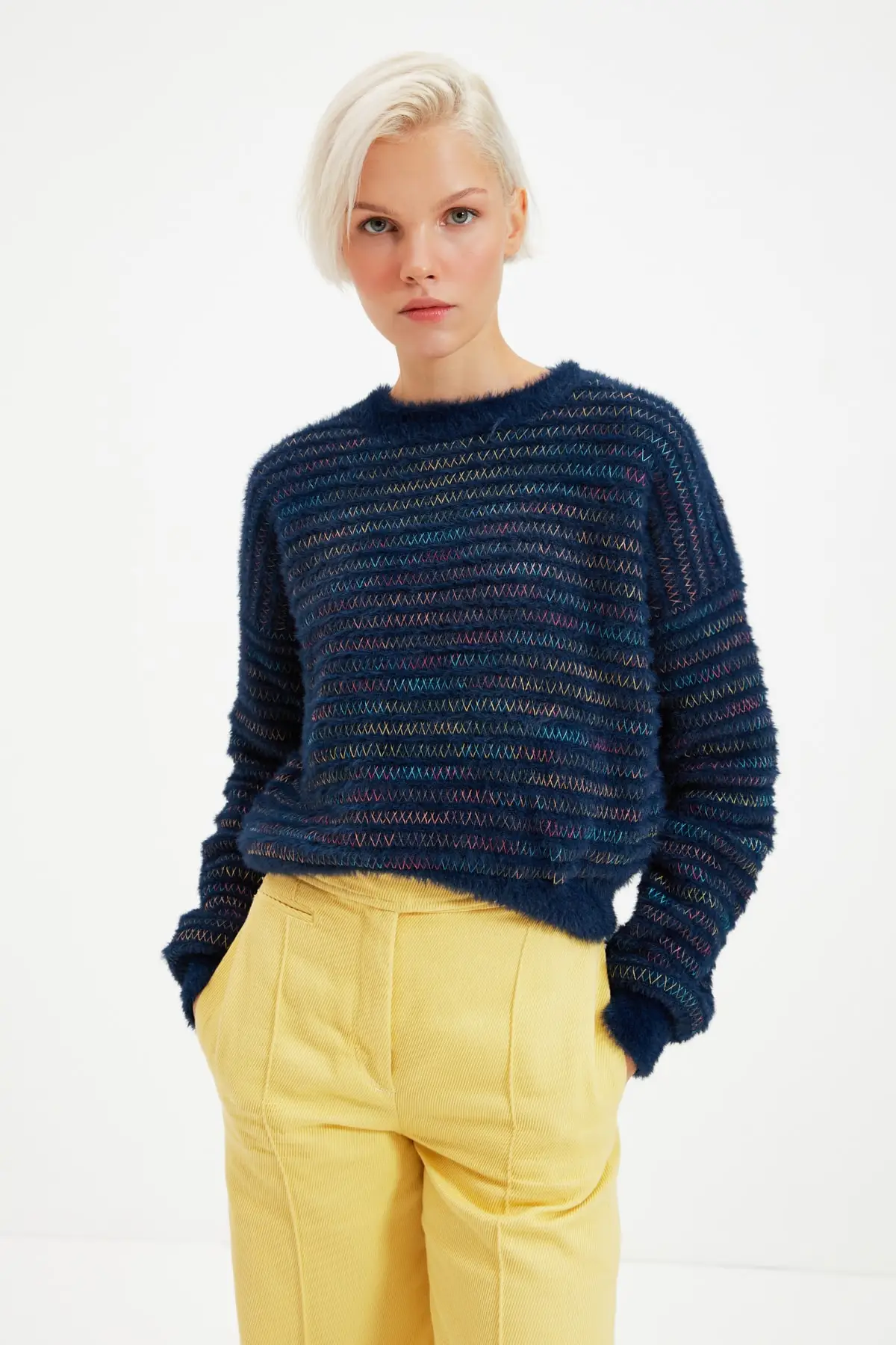 

Trendyol Bike Collar Knitwear Sweater TWOAW22KZ1126