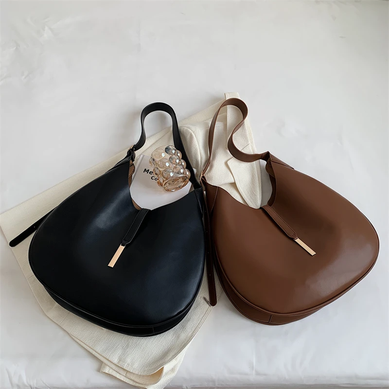 Large Shoulder Side Bag for Women 2023 New Trend Designer Winter Simple Solid Color Big High Capacity Tote Bags Handbags Texture