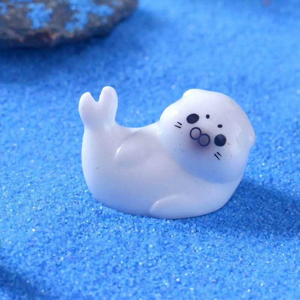 

Мини-фигурка морского льва из смолы