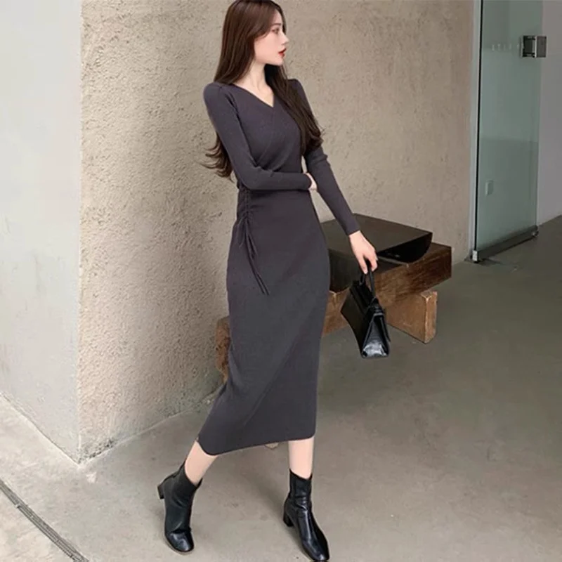 Купи Women's Long Dress Long Sleeve Knit Dress 2022 Woman Slim Drawstring V-Neck Knit Maxi Party Dresses за 1,238 рублей в магазине AliExpress