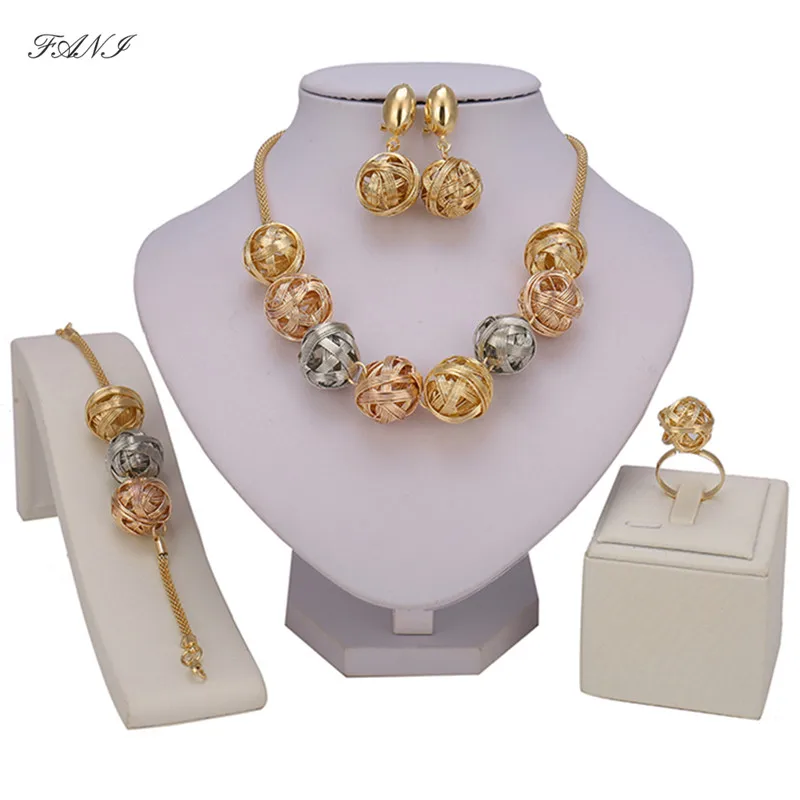 

Fani Dubai Gold Plated Jewelry Set for Women Brand Nigeria Wedding Necklace Earrings Bracelet Ring Bridal Jewellry Accessories