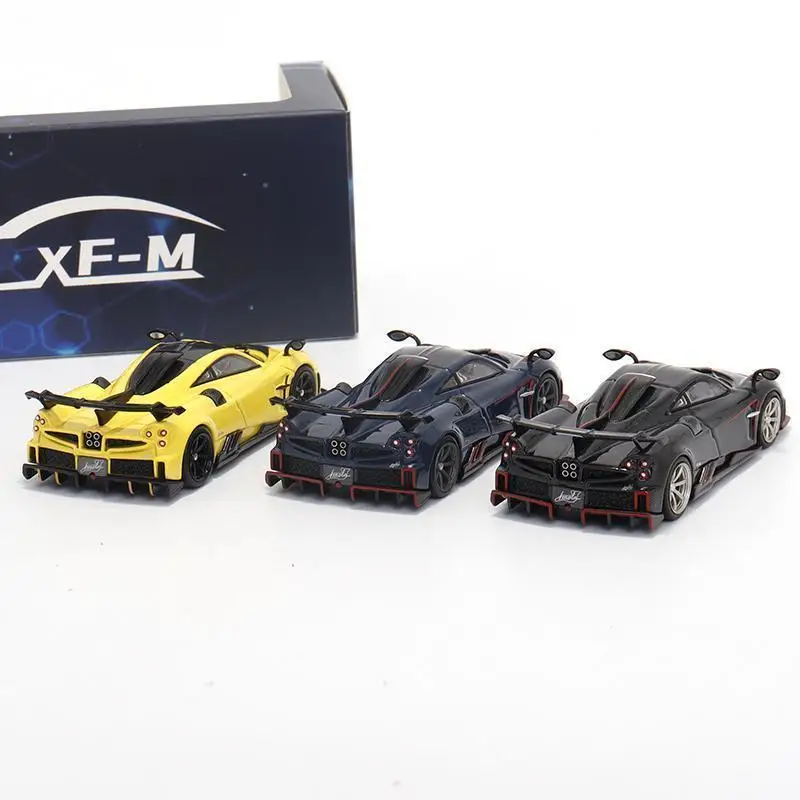 Модель XF 1:64 Pagani Imola Zonda Huyra