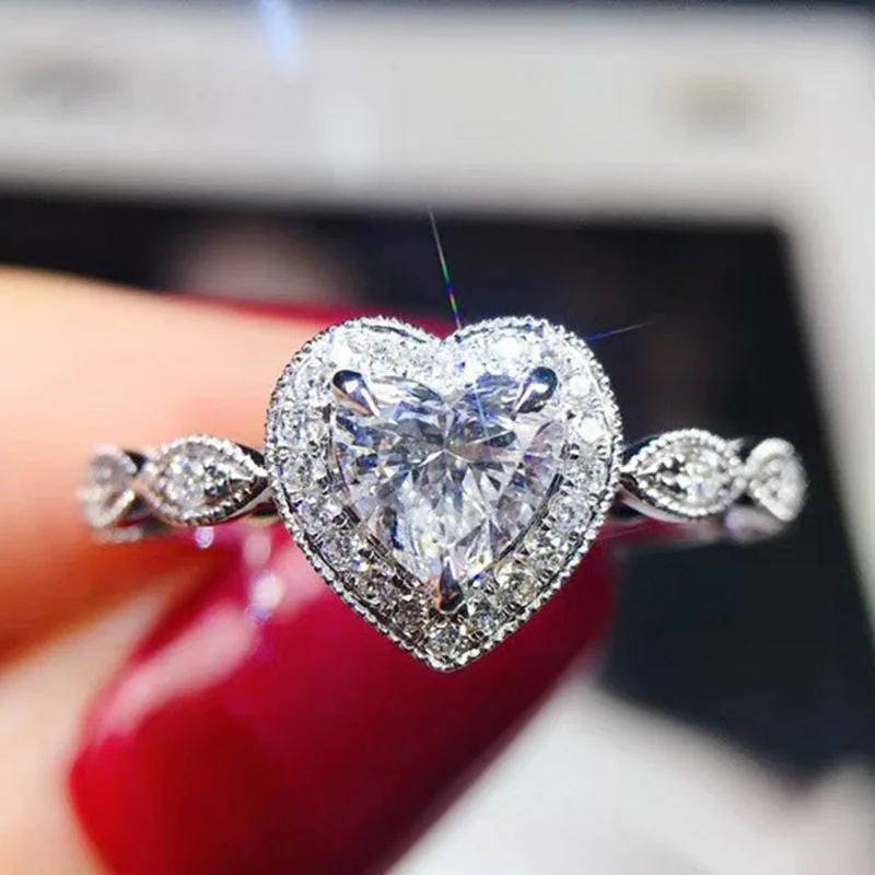 

Milanese Girl Copper Inlaid Zircon Love Ring Female New Fashion Temperament Wedding Bride Luxury Simple Niche Design Ring