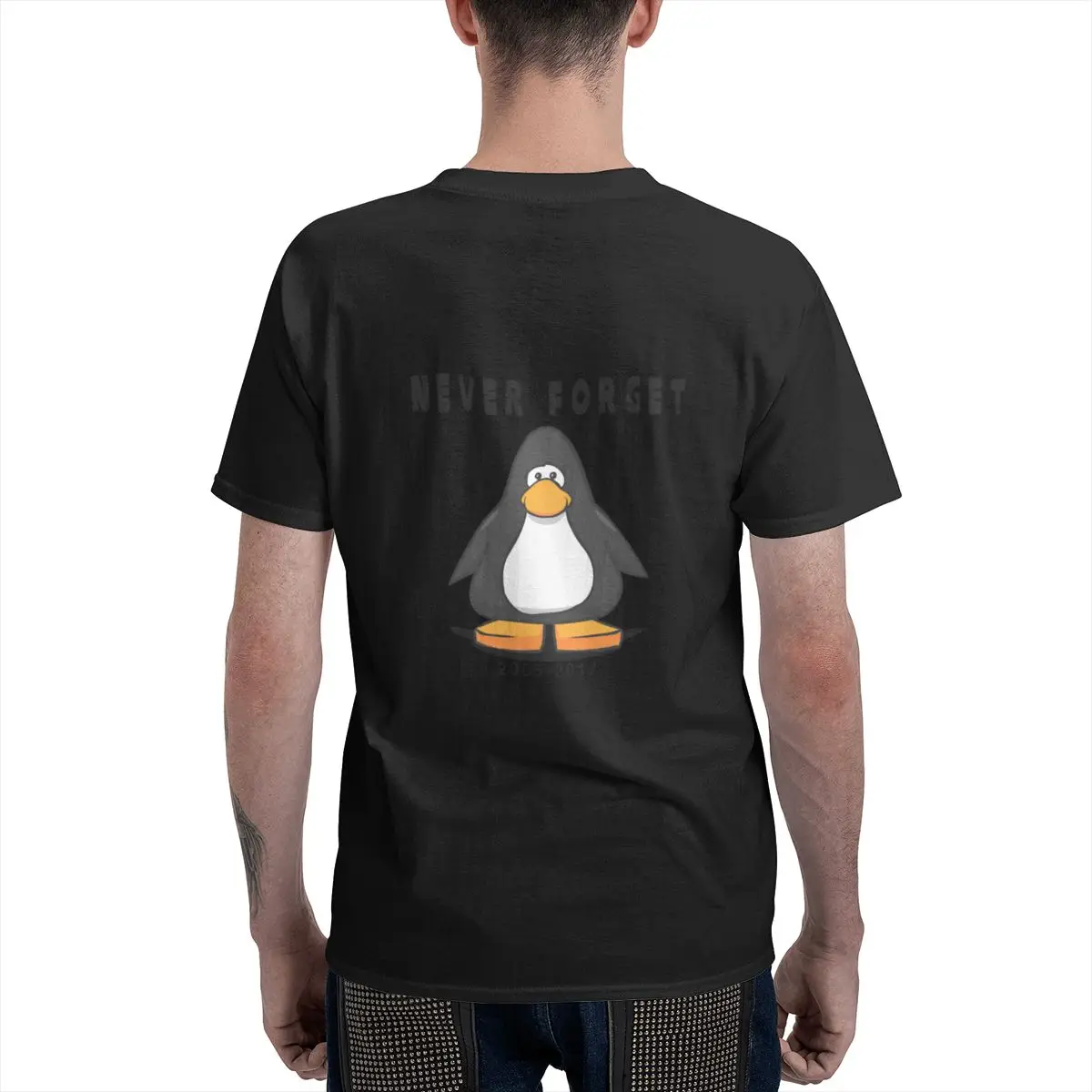 Футболка Club Penguin Never Forget Not Fading Reversible Niche Simplicity с термотрансферным принтом, женская (art.: 3920dcb98bb23) - 3920dcb98bb23