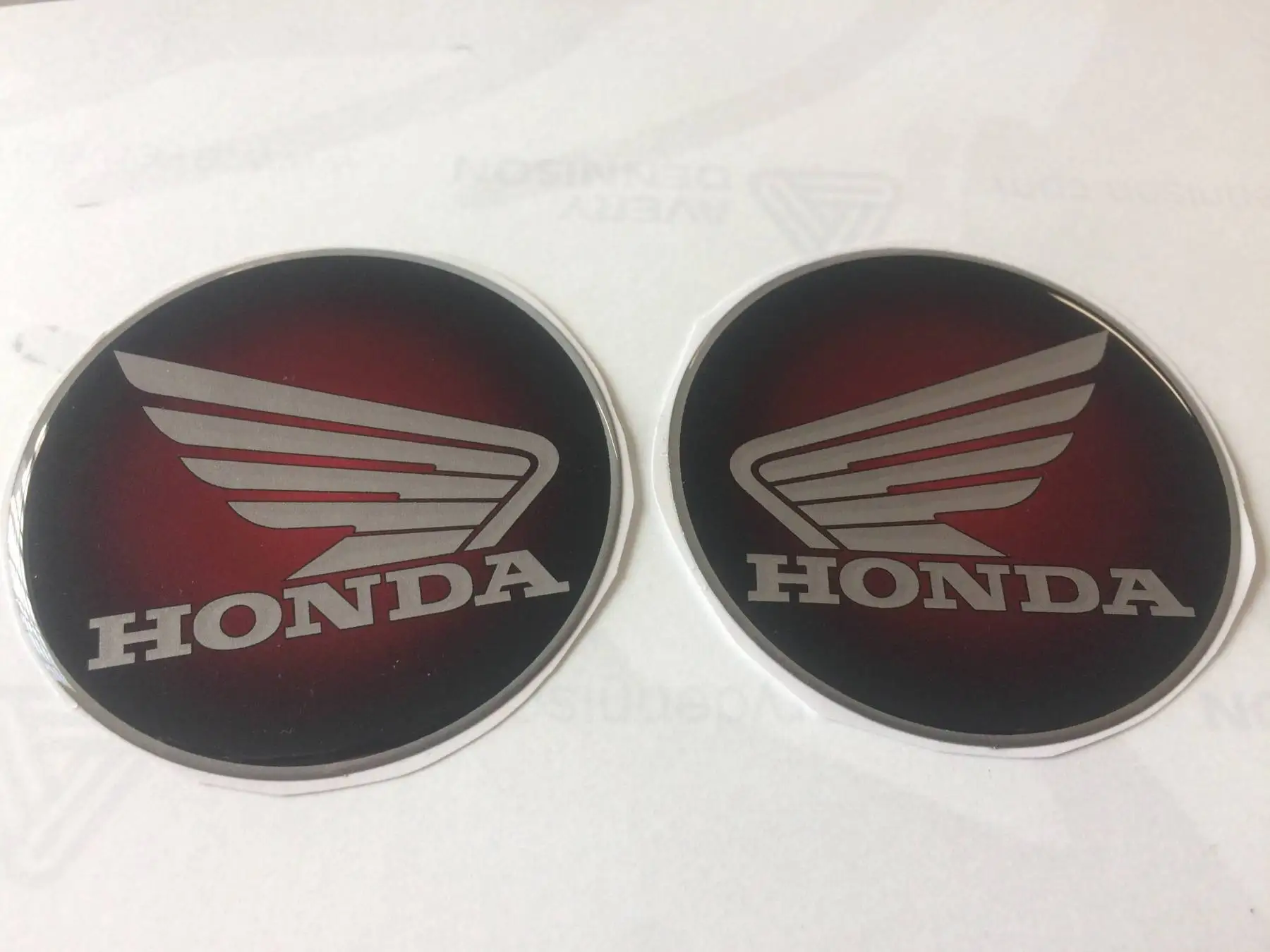 2 наклейки из смолы 3D круглые крылья левая + правая HONDA для скутера мотоцикла 60 мм