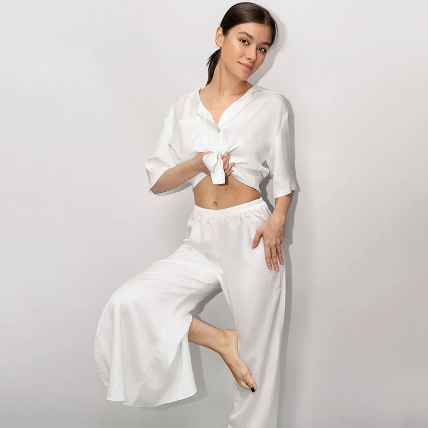 Women Satin Pajamas Set Sexy Two-piece Short Sleeve Top and Pants Elegant Glossy Sleepwear New Ladies Homewear Loungewear
