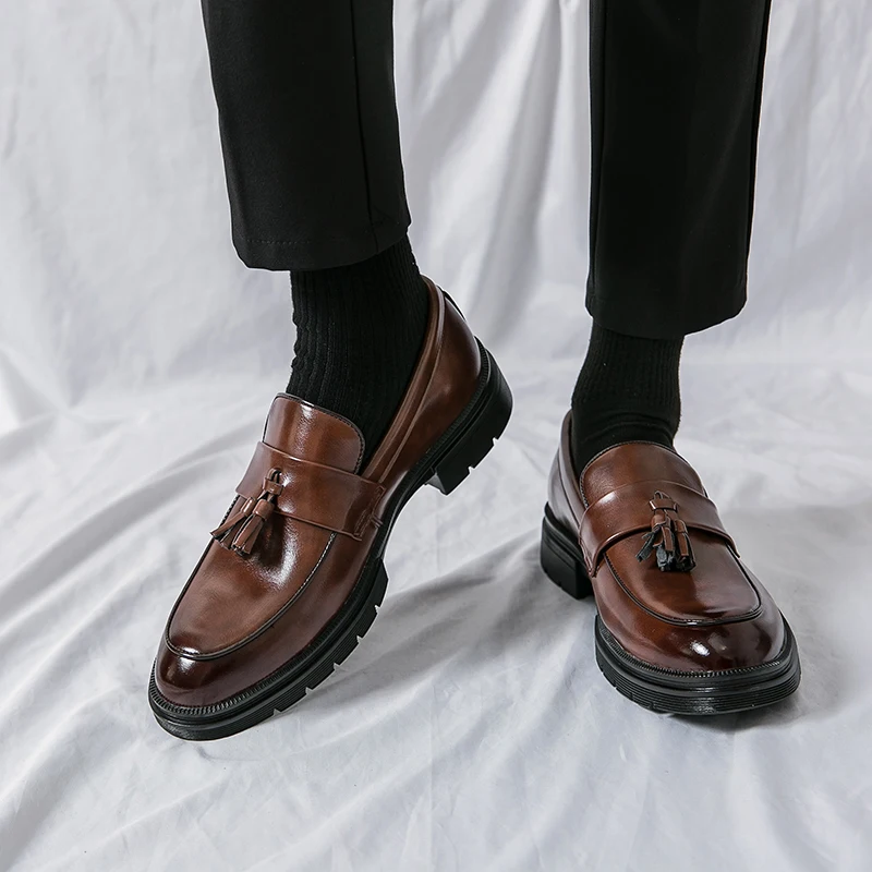 

Роскошные модные мужские мокасины Coslony, бриджи 46, мягкие мокасины, высококачественные кожаные туфли с бахромой, мужская обувь на плоской подошве для вождения
