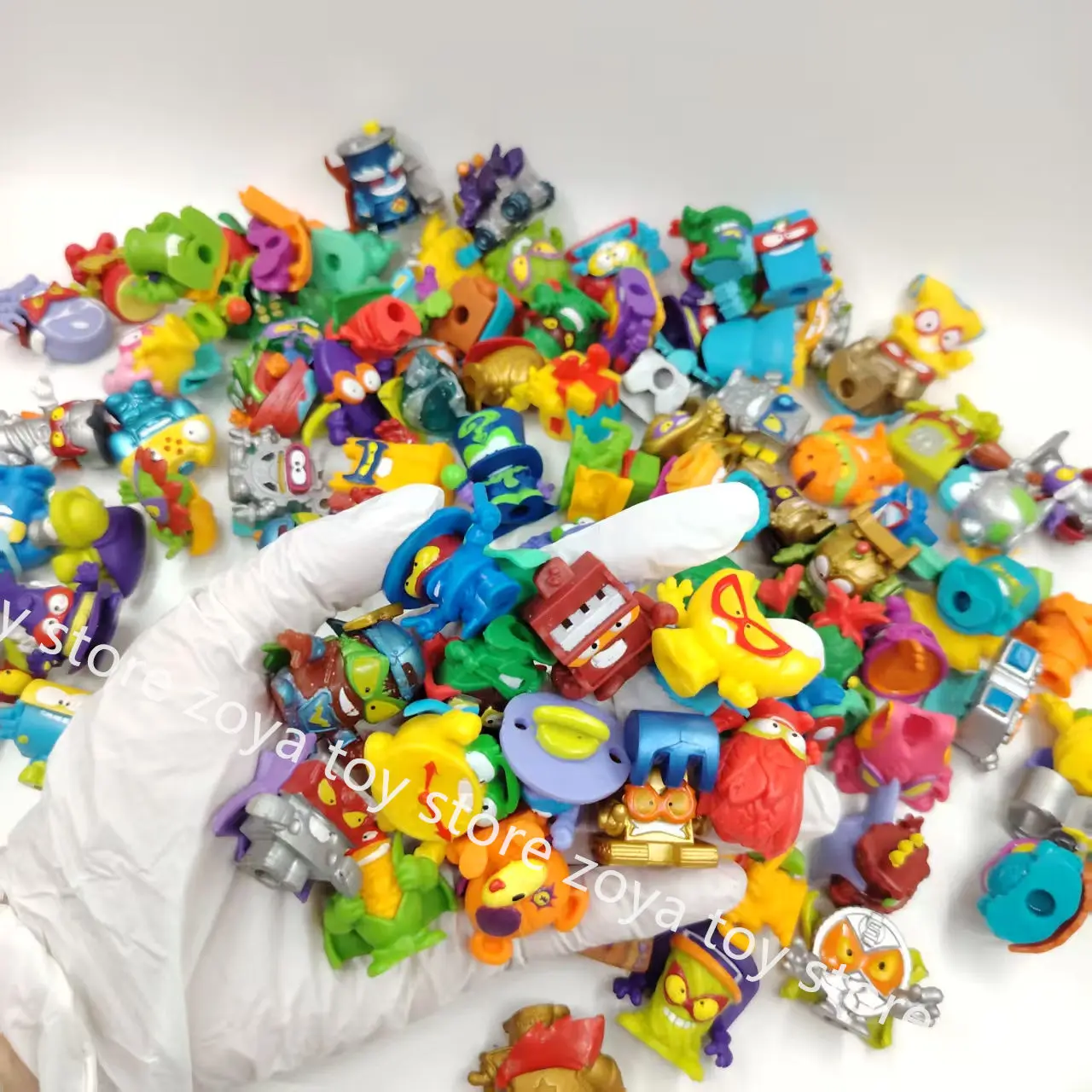 Фото Набор из 30 фигурок Superzings Superthings Garbage Figures Ricals of Kaboom, 2-3 см, лимитированная коллекция, испанские игрушки, подарок для мальчиков №1