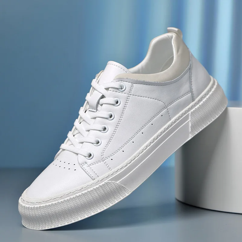 

2022 New Spring and Autumn Men's Leather Sports Casual White Shoes Flat Round Toe Low-top Men's Trendy Casual Sports Shoes Size