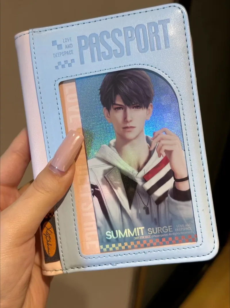 

Love and Deepspace SUMMIT SURGE Caleb Вращающийся держатель для паспорта из акрила
