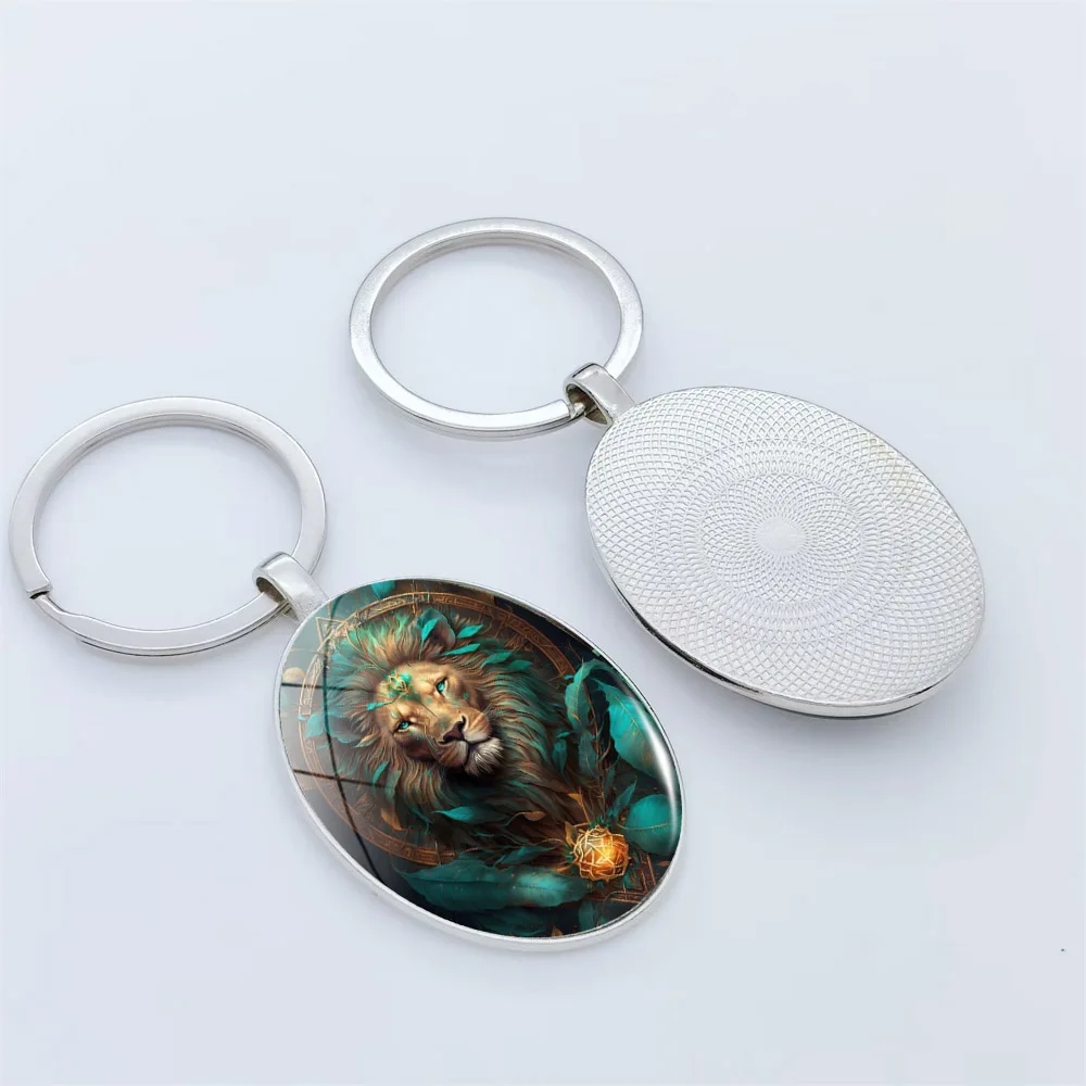 Подвеска в виде льва