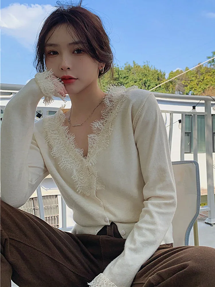 

Spring Jacket Women Korean Fashion Cute Eyelash Lace Patchwork Frilly V-Neck Cropped Cardigan Button Up Sweater Knitted Top