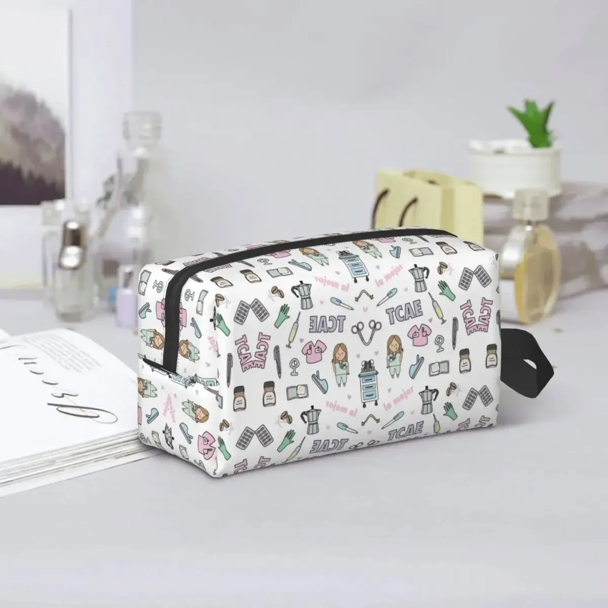 Стильные женские косметички косметичка для врачей и медсестер сумка макияжа