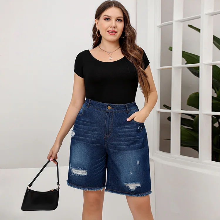 

2022 European and American spring and summer dark straight denim shorts washed through holes medium waist large women's jeans