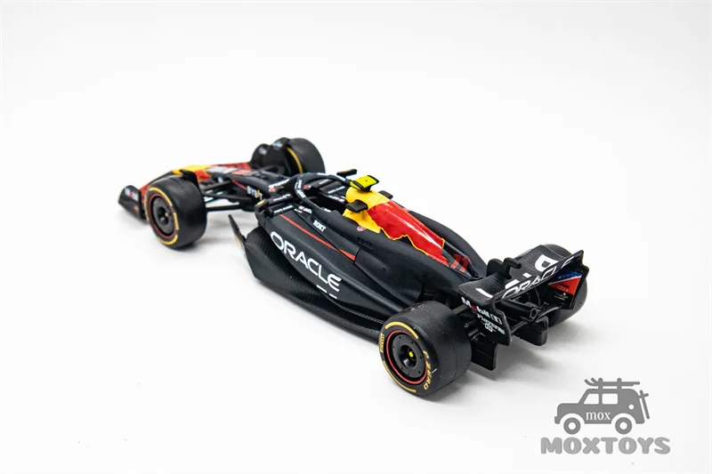 Литая под давлением модель автомобиля Bburago 1:43 Oracle Racing RB20 Bahrain GP