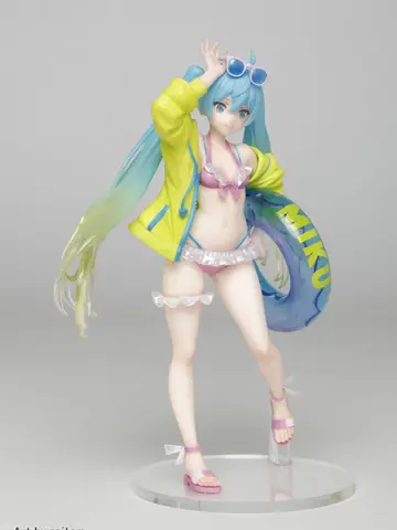 Фигурка Hatsune Miku Bandai