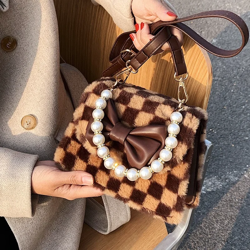 

Женская сумка-Кроссбоди из искусственного меха, с бантом и жемчугом