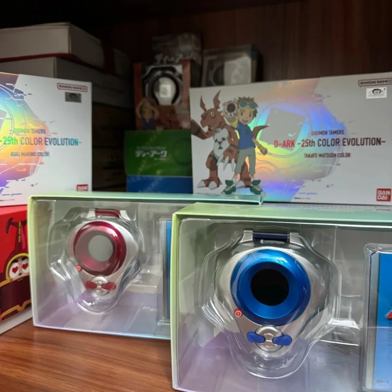 Фото Коллекционная аниме-игрушка Premium Bandai Digimon D Ark Digivice 25th Color Evolution: Такато Мацуда, Руки Макино, Цзяньлян Ли №3