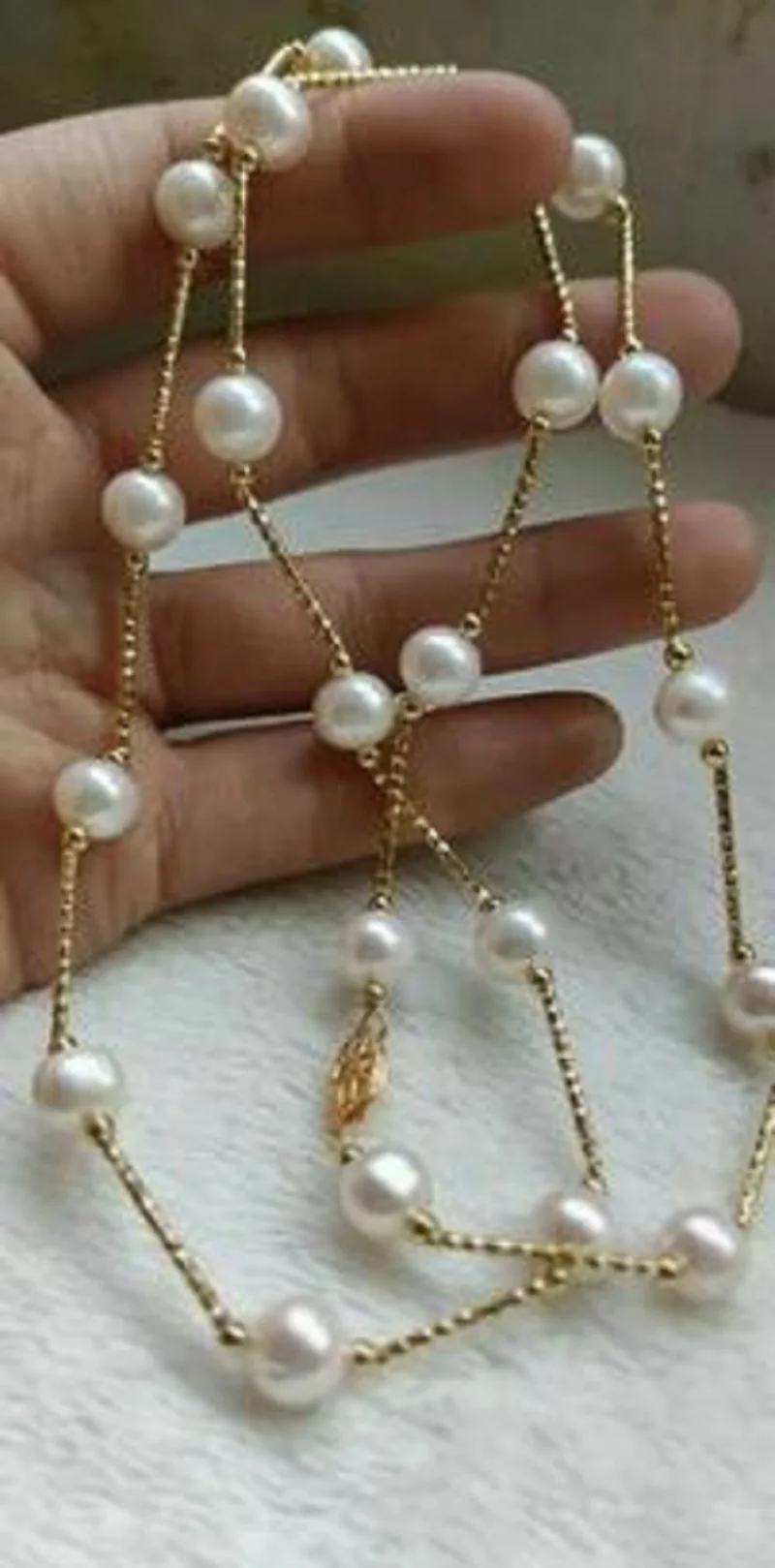 

22 INCH HUGE AAAA ROUND 9-10MM AKOYA WHITE PEARL NECKLACE 14K