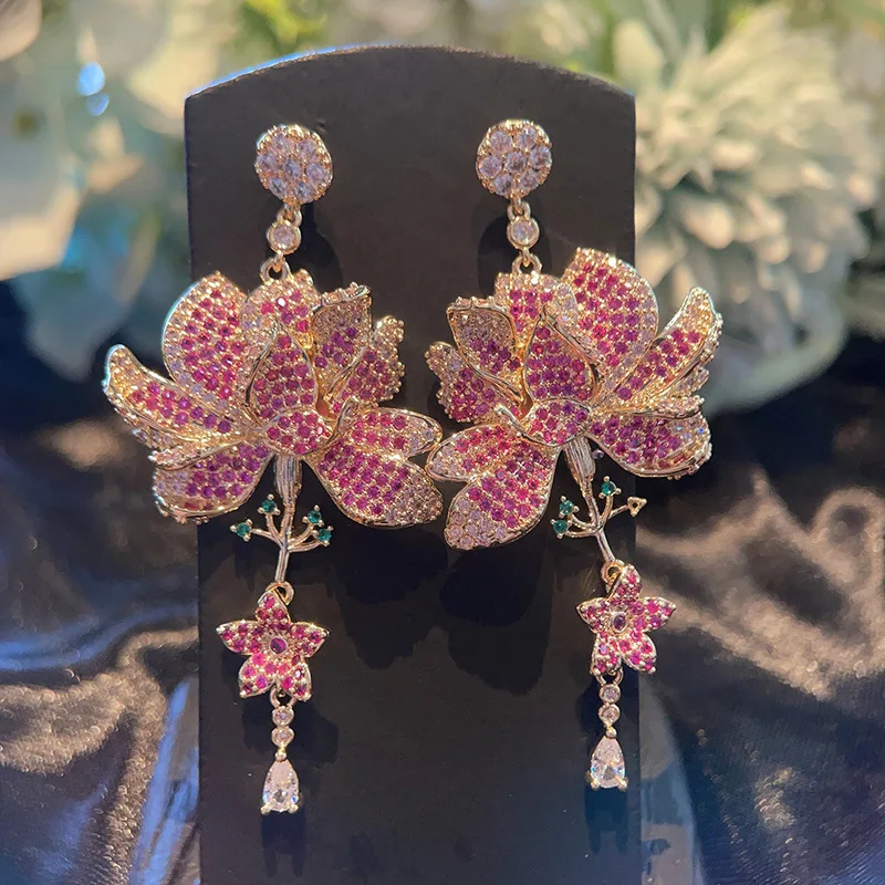 

Bilincolor Colored Zircon Lotus Earrings for Women