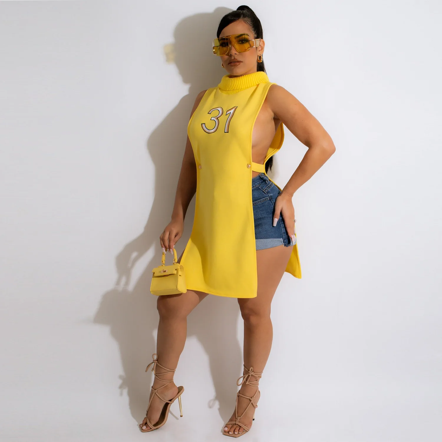 

2022 new Woman Sleeveless Turtleneck Stretchy Vest Streetwear Side Hollow Trend Wild Tops Casual Long Version Tank Tops