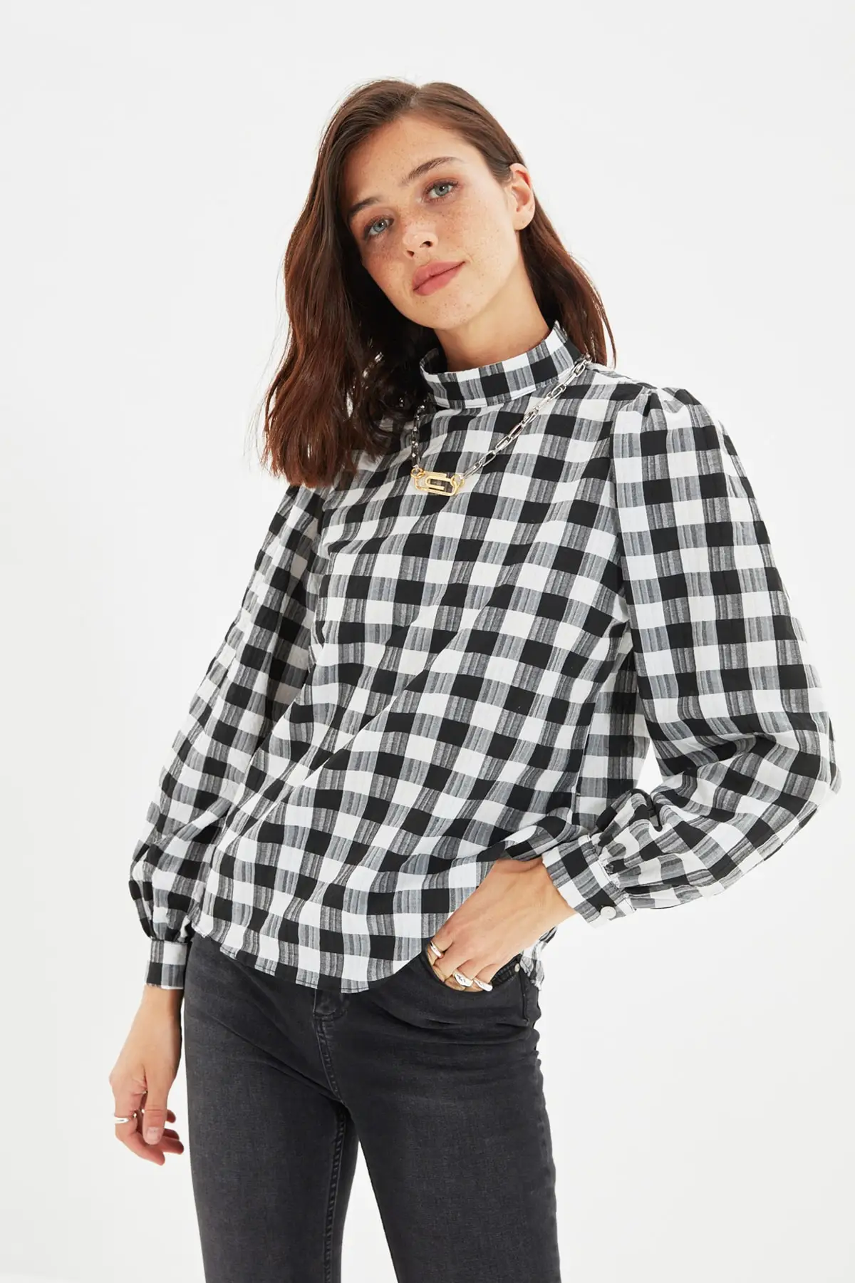 

Trendyol Upright Collar Blouse TWOAW22BZ0363